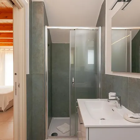 Bed & Breakfast Pettirosso San Teodoro (Sardinia)