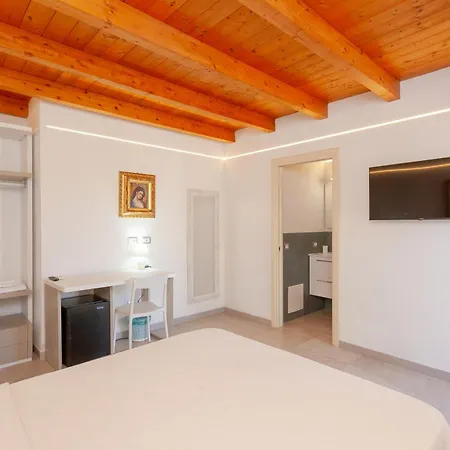 Pettirosso 4* San Teodoro (Sardinia)