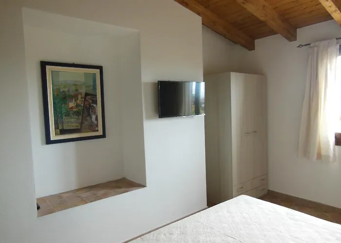 Bed and breakfast Pettirosso 4*