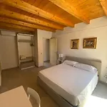 Pettirosso 3*