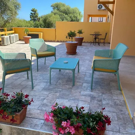 Pettirosso Couette-café San Teodoro (Sardinia)