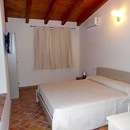 Pettirosso Bed & Breakfast San Teodoro (Sardinia)